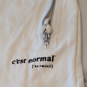 C'est Normal Cream Sweatshirt with Zipper